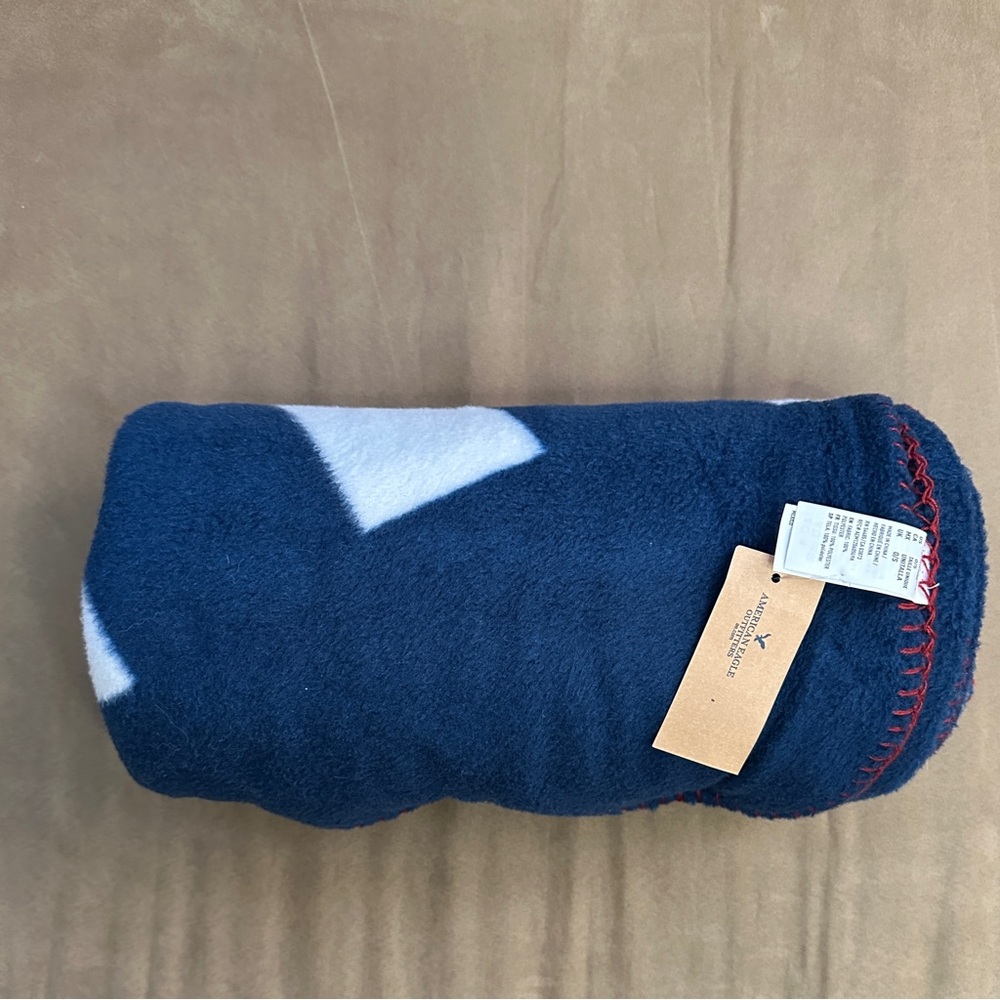 American Eagle Navy Signature Fleece Throw Blanket 50” x 60”